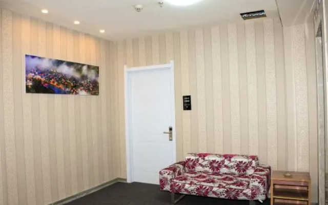 Ji'an Lanjue Business Hotel