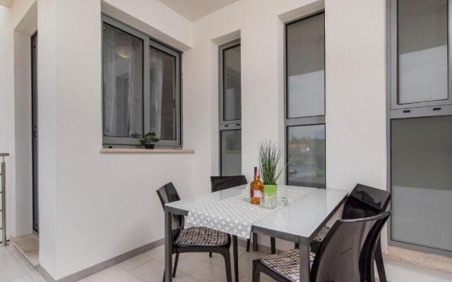 Apartments Kimi