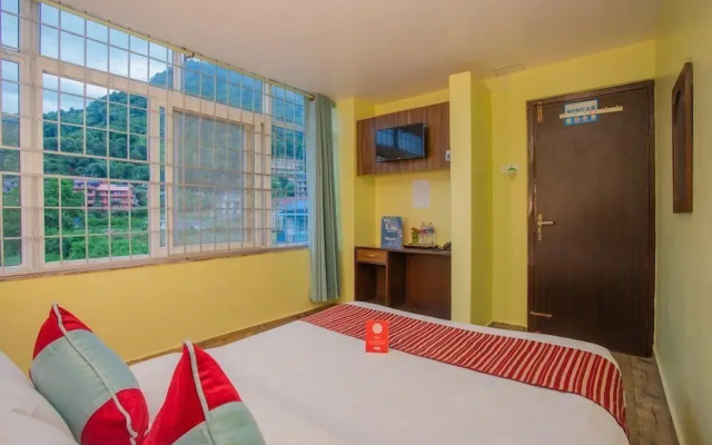 Hotel Arhant Inn