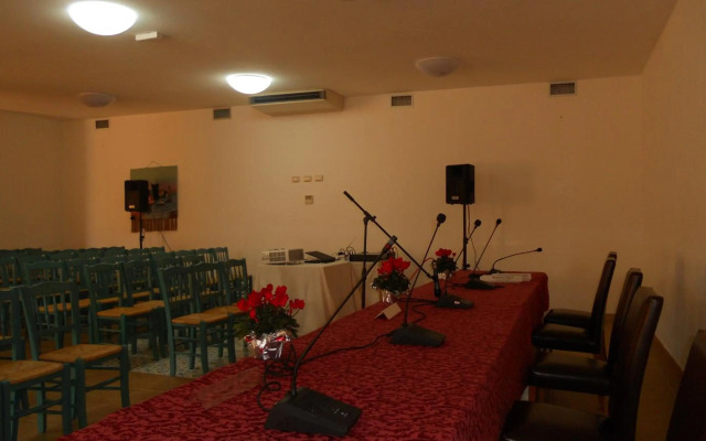 Maria Caderina Green Village