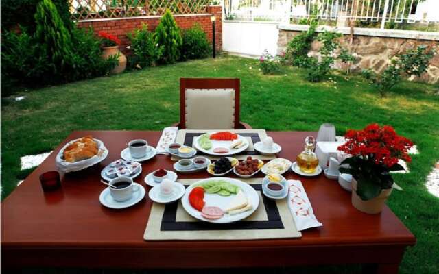 Villa Fokai Hotel