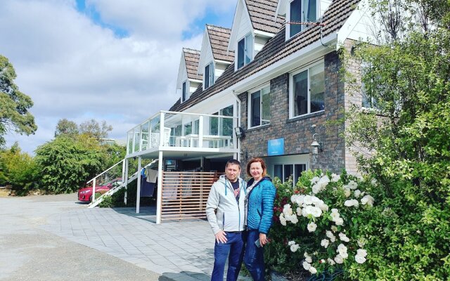 Applebay Guest House
