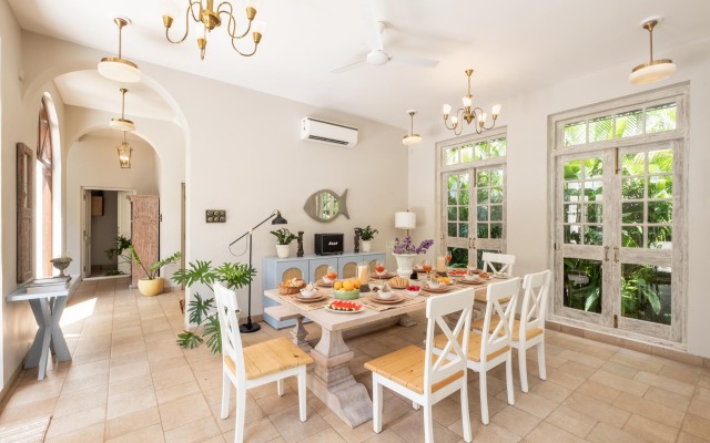 LohonoStays Castello - Villa 5