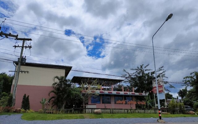 Rapeepong Resort Nanthai