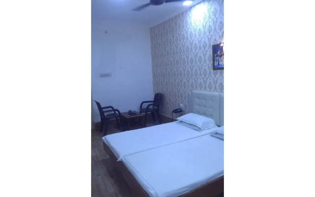 Hotel Sapthagiri Balla