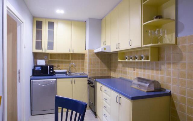 True Color Apartment