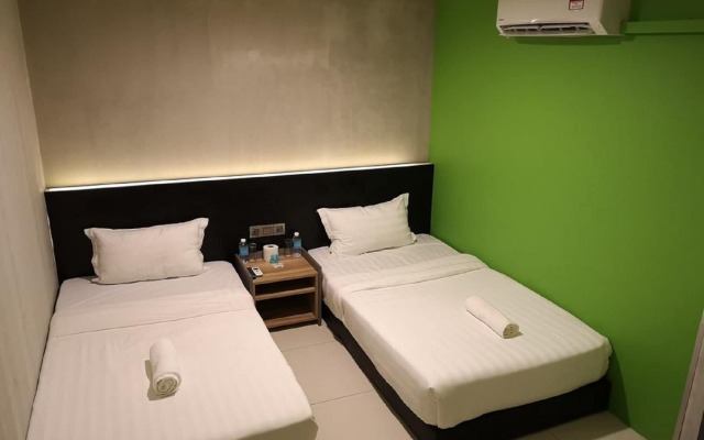 Monaco Boutique Hotel Sadong Jaya