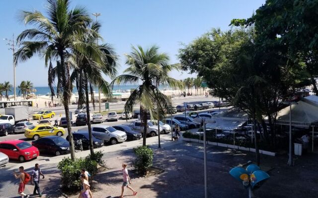 In Rio - Av Atlantica 928