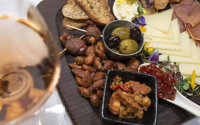 The Boulevard Inn & Bistro