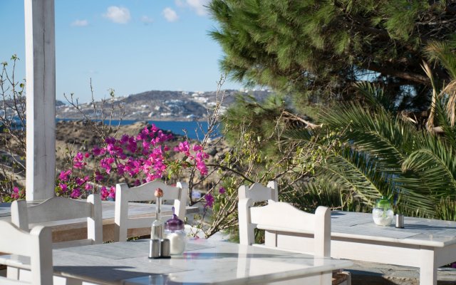 With-inn Mykonos Suites