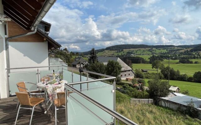 Schwarzwaldblick 16443