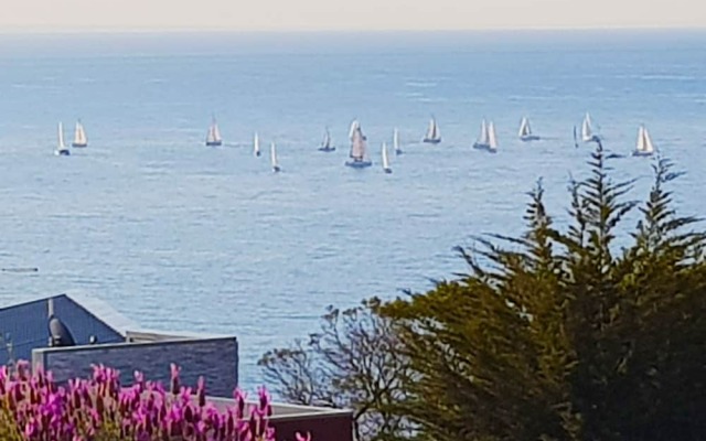 Sapphire Shores Luxury Retreat
