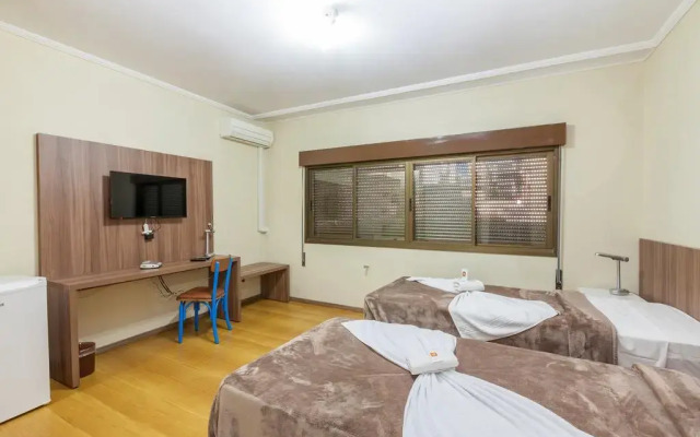 Hotel Letto Caxias