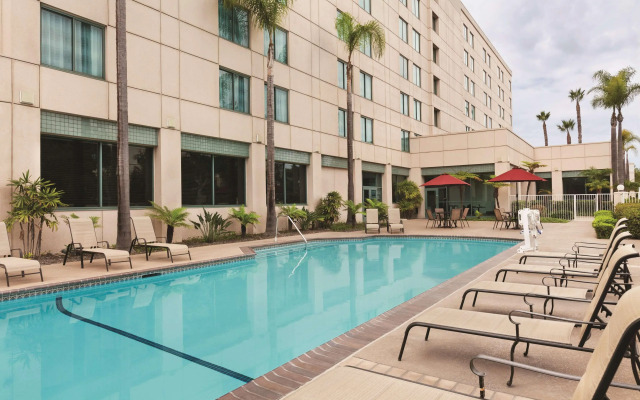 Country Inn & Suites by Radisson, San Diego North, CA