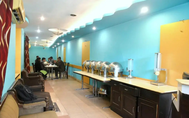 Hotel City Grand