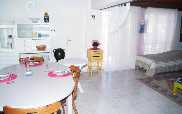 Art Apartment