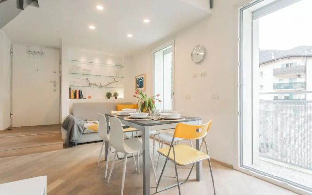Borsieri Como Apartments with Parking