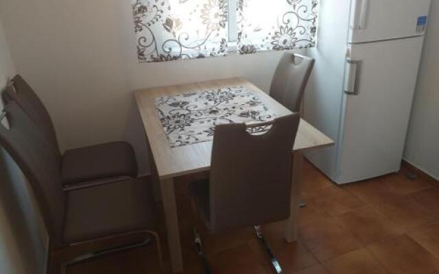 Apartmani Marijanovic