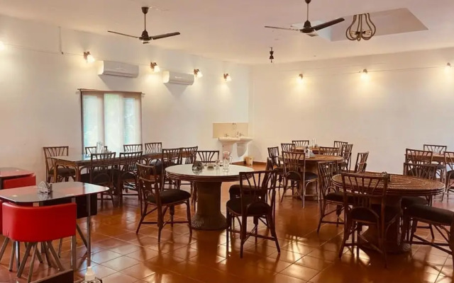 Goldfield Club & Lake Resort, Kumarakom