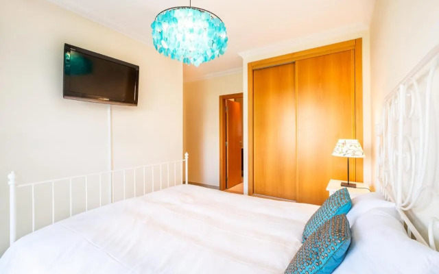 #077 Lovely and Cozy Pata Village Flat with Pool