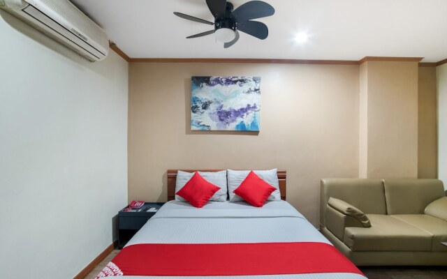 OYO 224 DG Grami Hotel