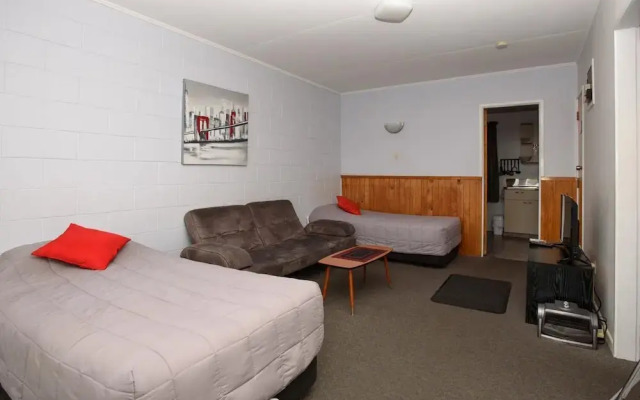 Kauri Lodge Motel