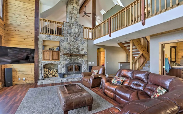2 Mi to Indian Hot Springs: Cabin in the Rockies!