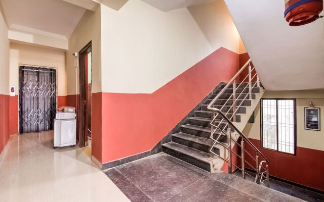 Oyo Flagship 45852 Hotel Happy Journey