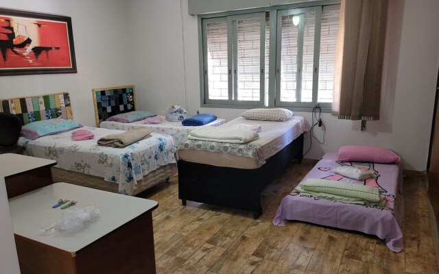 Hostel Home Acadepol, Metrô Butantã, Usp