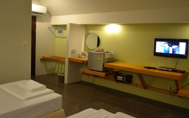 Phuket Campground  (SHA Extra Plus)