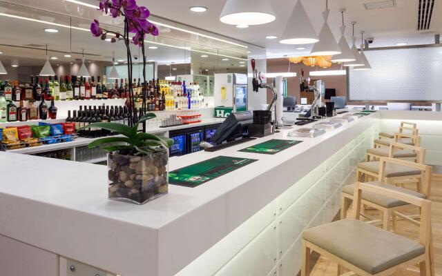 Hampton by Hilton London Gatwick Airport