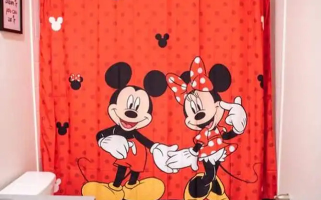 Luxury AND FUN Near Disney Parks 9BR