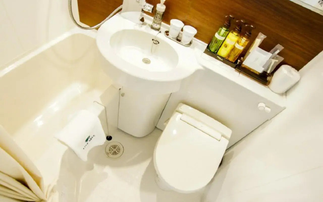 Hotel Livemax, Hashima Ekimae