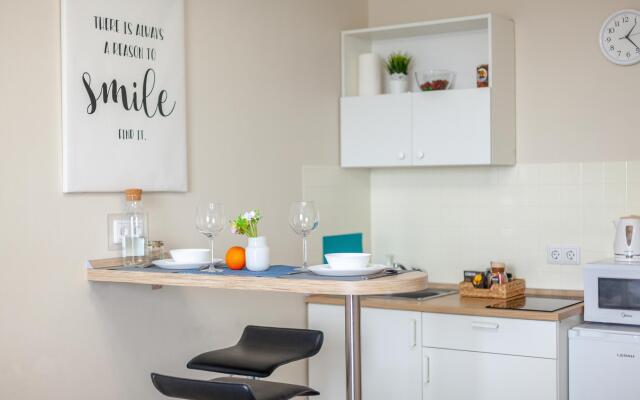 Апартаменты Рентплаза на ул. Потапова, д. 78в