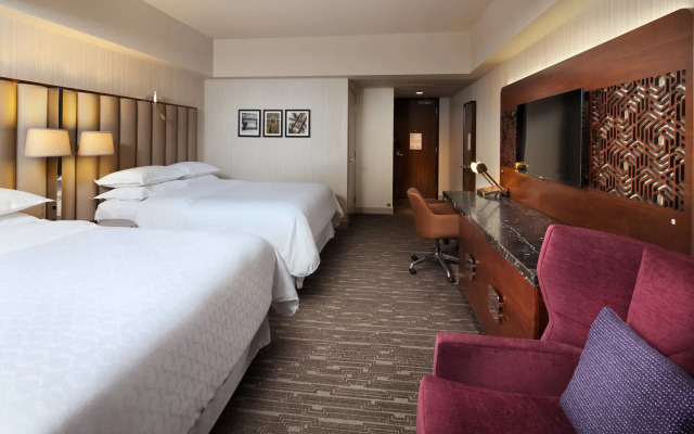 Sheraton Grand Los Angeles