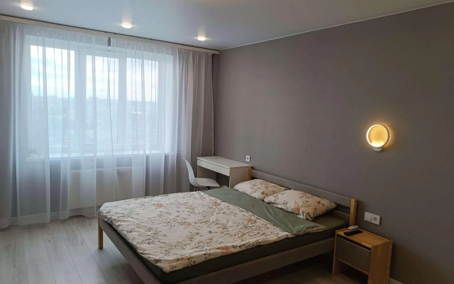 Апартаменты на улице Карла Маркса 120к2