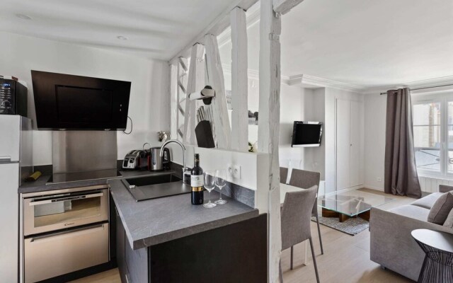 Modern Apartment Near Opera Garnier