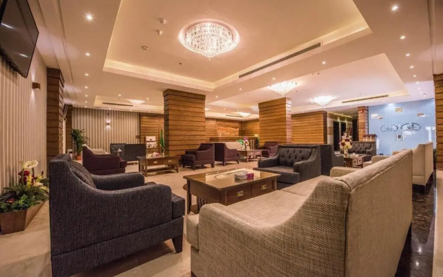 Green Leaf Hotel