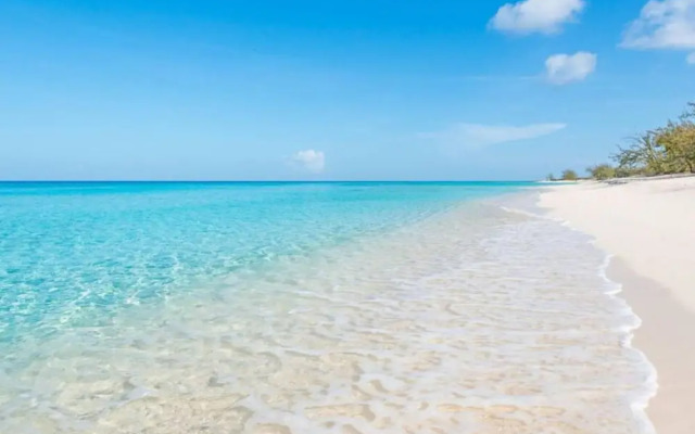 S1 BP Steps to Beach Car Value Service