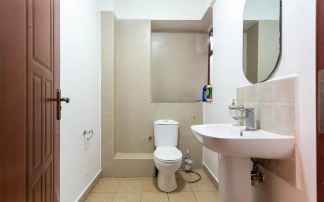 Skyline Apartment 3 Bedroom with SQ-801