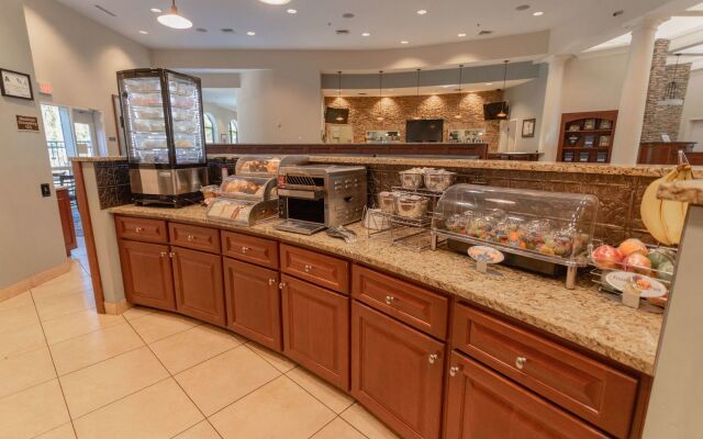 Best Western Plus Westgate Inn & Suites