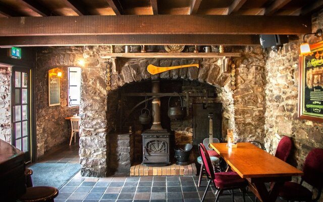 The Garrandarragh Inn