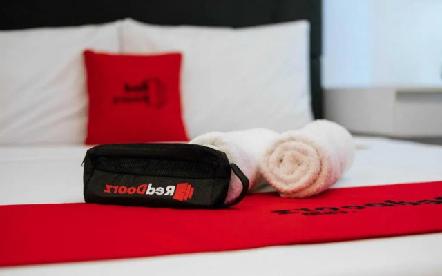 Reddoorz Near RS USU Medan 3