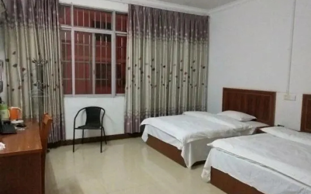 Hezhou Huangyao Longquan Business Hotel – Guest Rooms – Hezhou