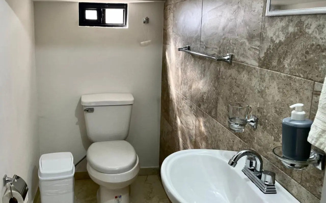 EXCELENTE CASA NATURA - PRIVADA, ASADOR y AC