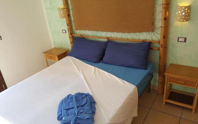 Bilocale a 50 Mt. Dalla Spiaggia 28