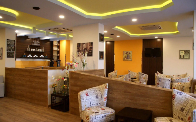 Weekend Hotel & Apartments