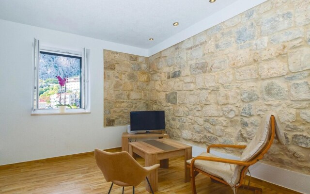 Nice Home in Omis With 2 Bedrooms and Wifi