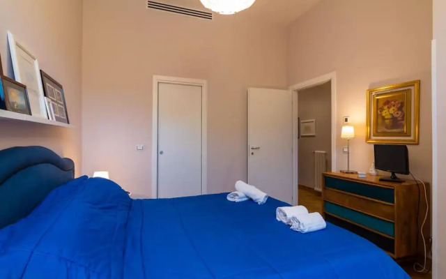 Elegant Flat at Municipio by Napoliapartments