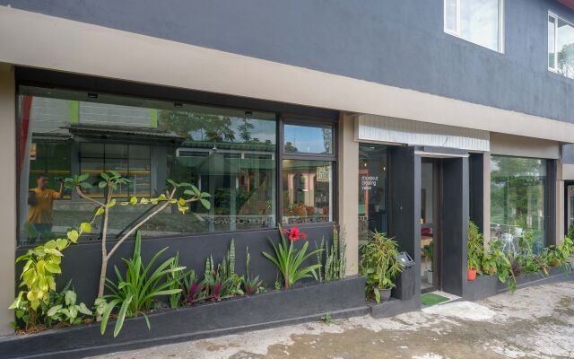 Urbanview Hotel Umbrella Dieng by RedDoorz